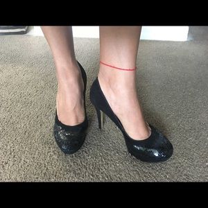 Nine West: Black suede pump heels.
